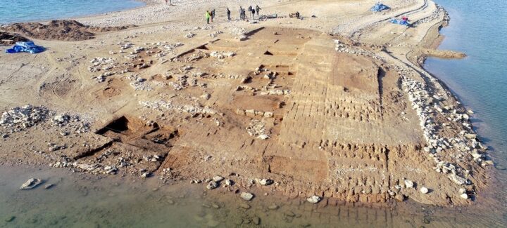 Sunken city unearthed in Iraq