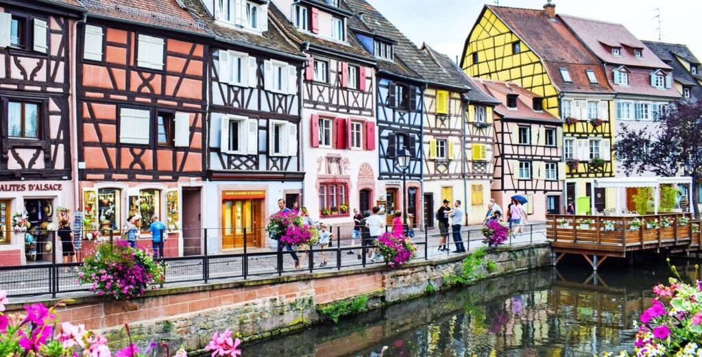 lady travel alsace